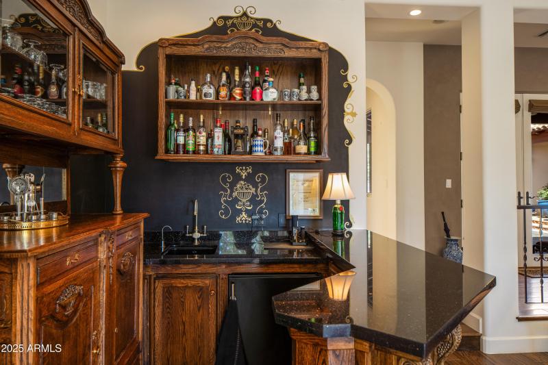 JL_90ViaDelViento-interiors-CommonAreas-