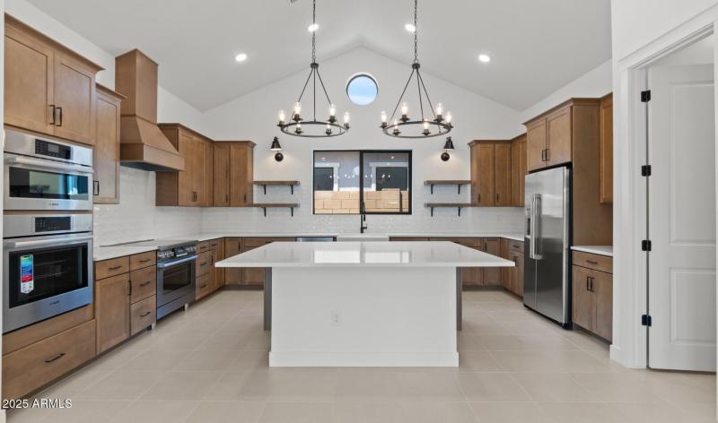 Edgewood Lot #105 Kitchen (Large)