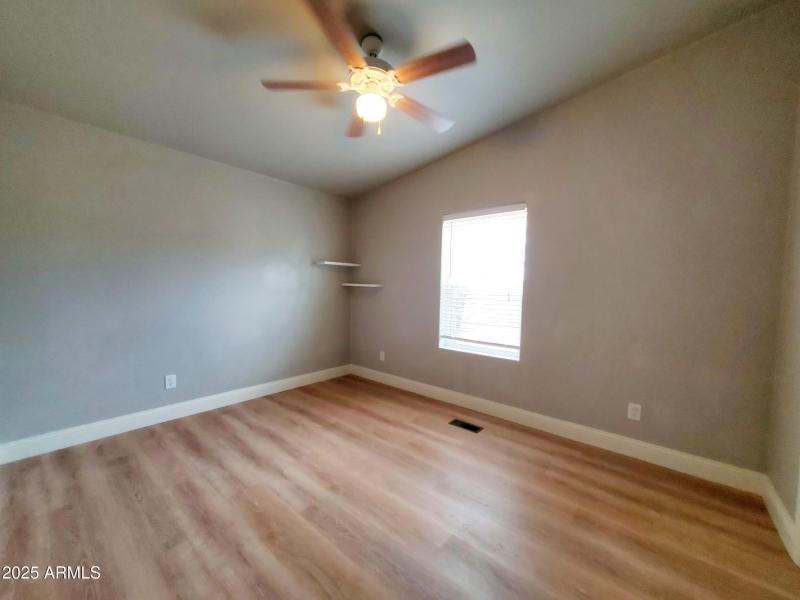 20250825_102407_resized