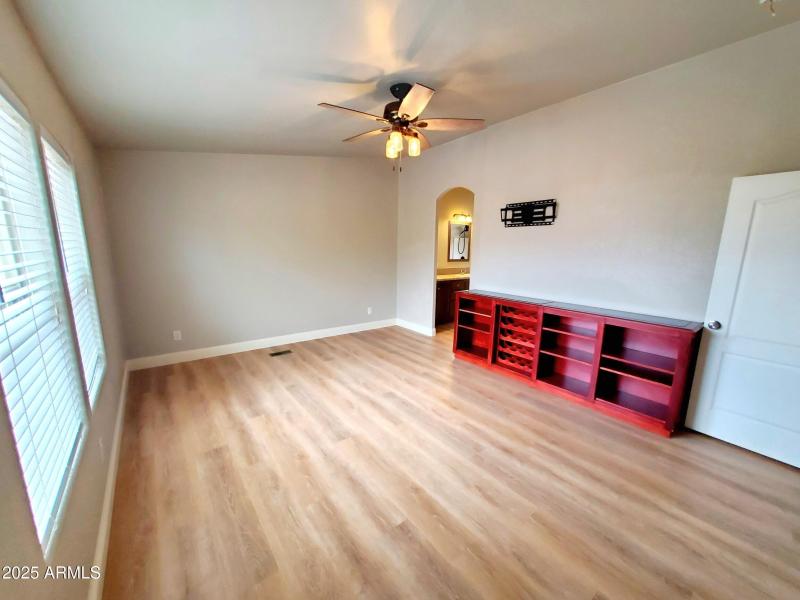 20250825_104115_resized