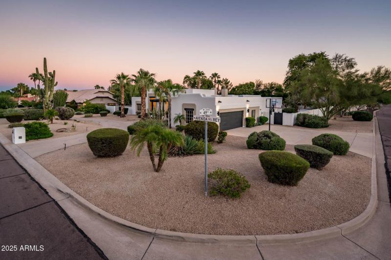 4841 W Avenida del rey - Web-3