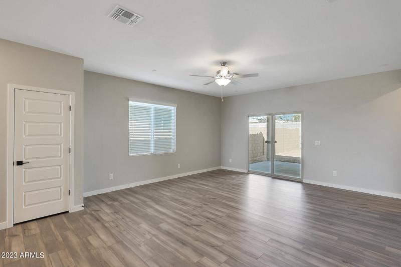 Southwest_Bisbee_R_007