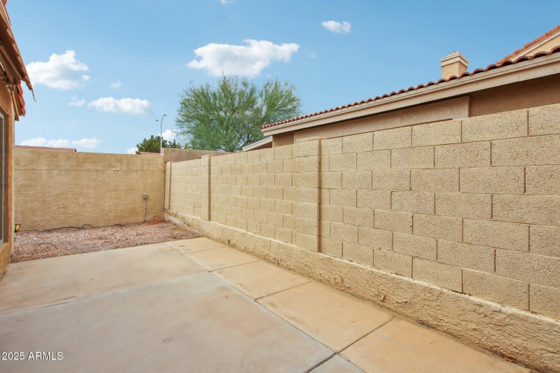 30-web-or-mls-E Cassia Way-S2608-030