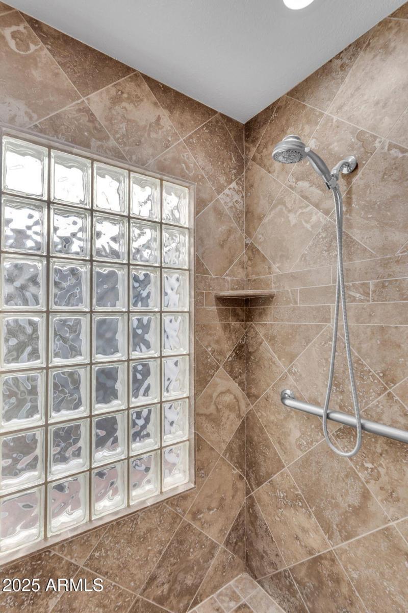 42-web-or-mls-Manana-60