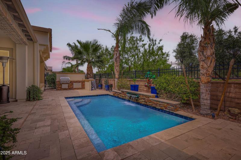Spectacular Sunset Views Poolside