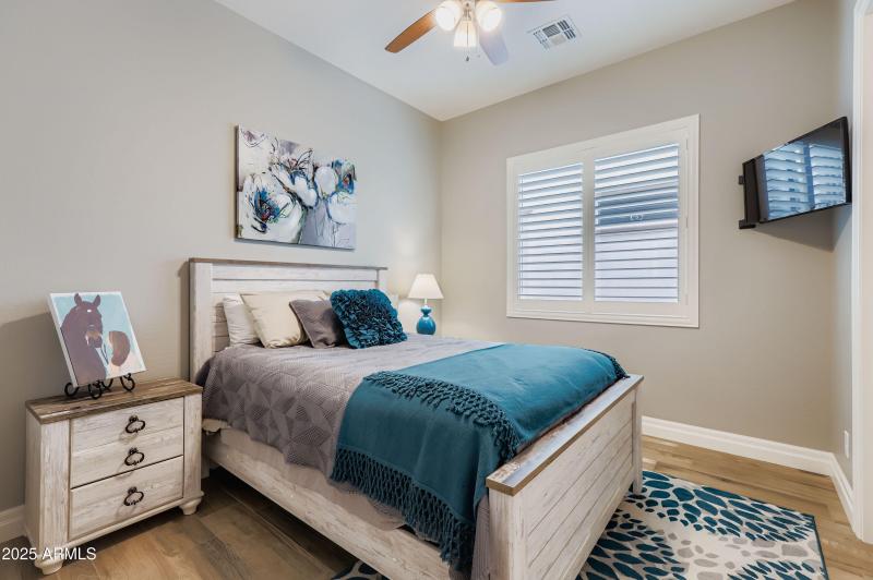 Guest Room 1 w Ensuite Bath