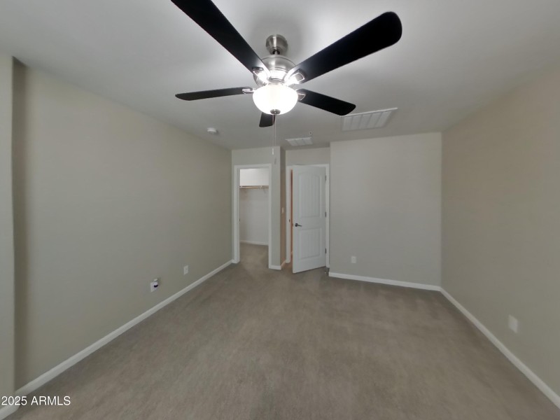 4_pc_aEGrLHWXpJ_2O7AHOA4zP_layout_1