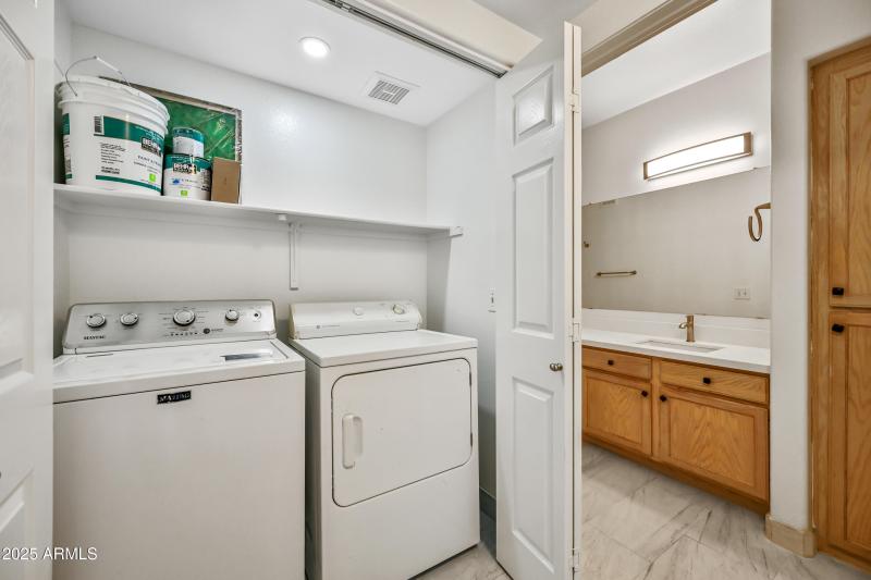 21-4925EDCA149-ocupix