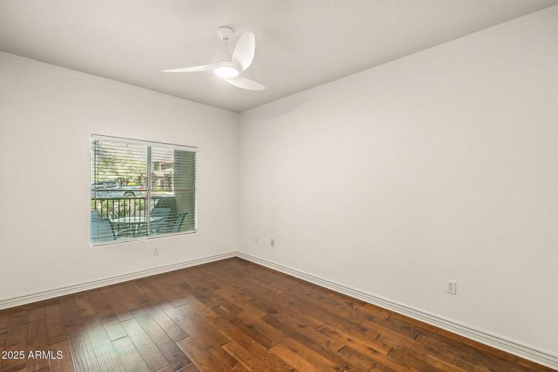 28-web-or-mls-Deer Valley-28