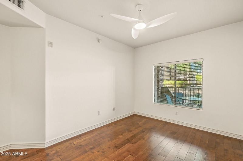 30-web-or-mls-Deer Valley-30