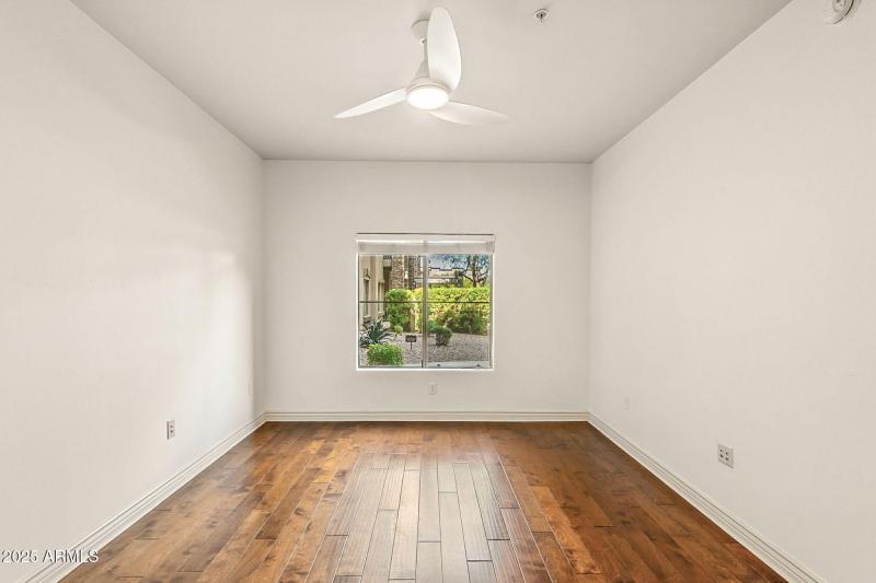 35-web-or-mls-Deer Valley-35