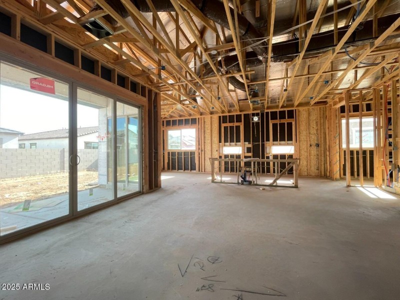 08 greatroom kitchen