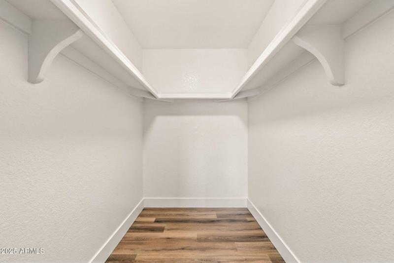 22-web-or-mls-Enid-22