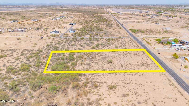 351st and Caldwell Lot-2-Outline