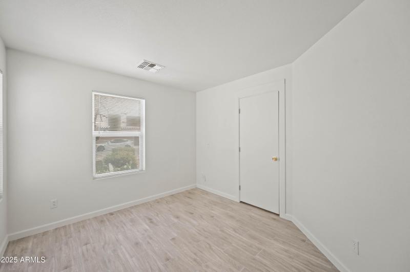 5020 S 25th Ave Phoenix AZ 85041-14