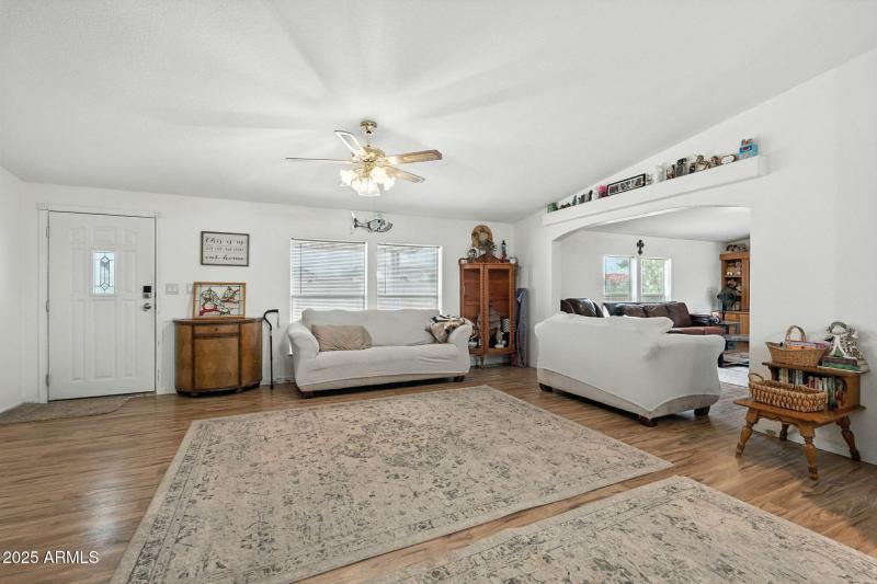 10-web-or-mls-Horseshoe -10