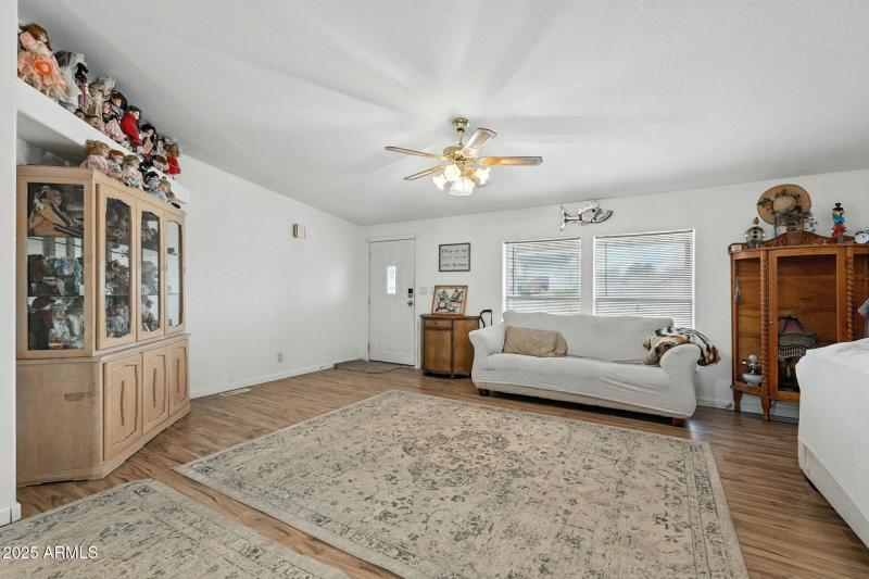 11-web-or-mls-Horseshoe -11