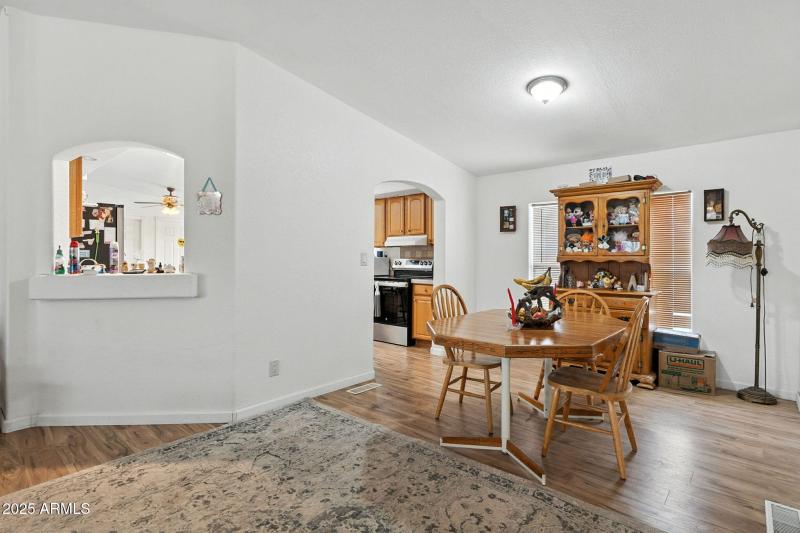 18-web-or-mls-Horseshoe -18