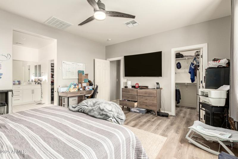 Master Bedroom to bathroom & closet 1