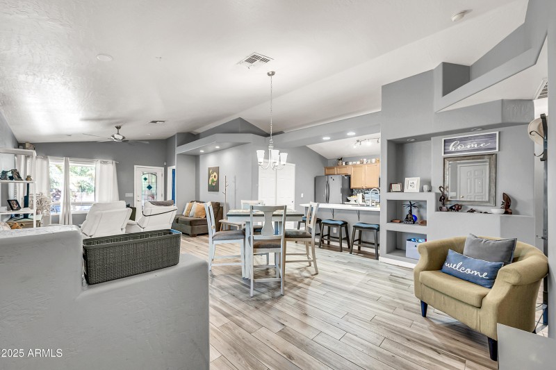 546 W Casa Mirage Ct-11