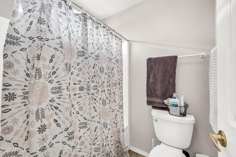 546 W Casa Mirage Ct-17