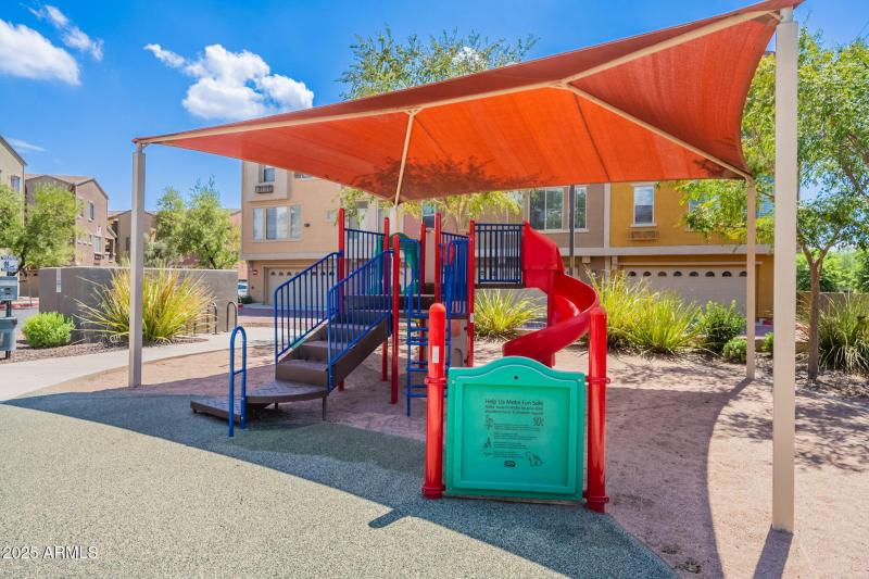 60-web-or-mls-94th-community-12