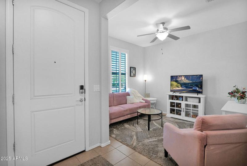 14-web-or-mls-P1281372