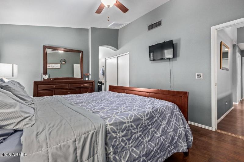 20231027111025604064000000-o