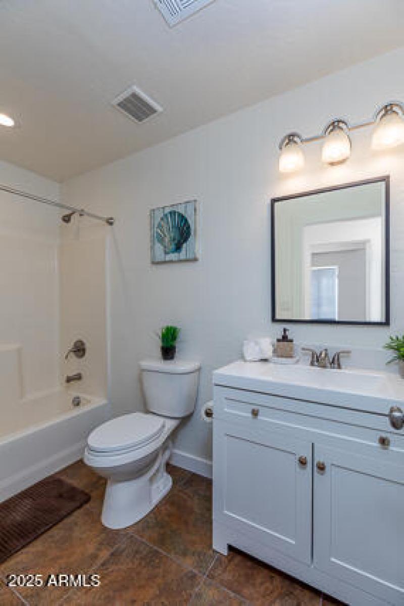 502 1100 West Street W MLS-26