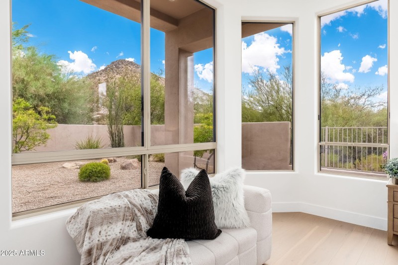 11917 E Mariposa Grande Dr - 34