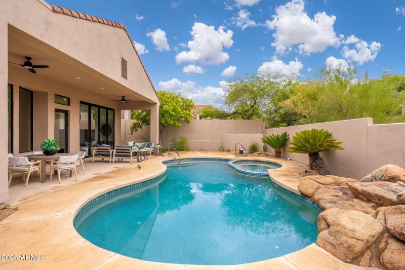 11917 E Mariposa Grande Dr - 54