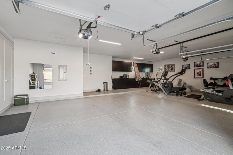 36-web-or-mls-W Estes Way-S2708-036