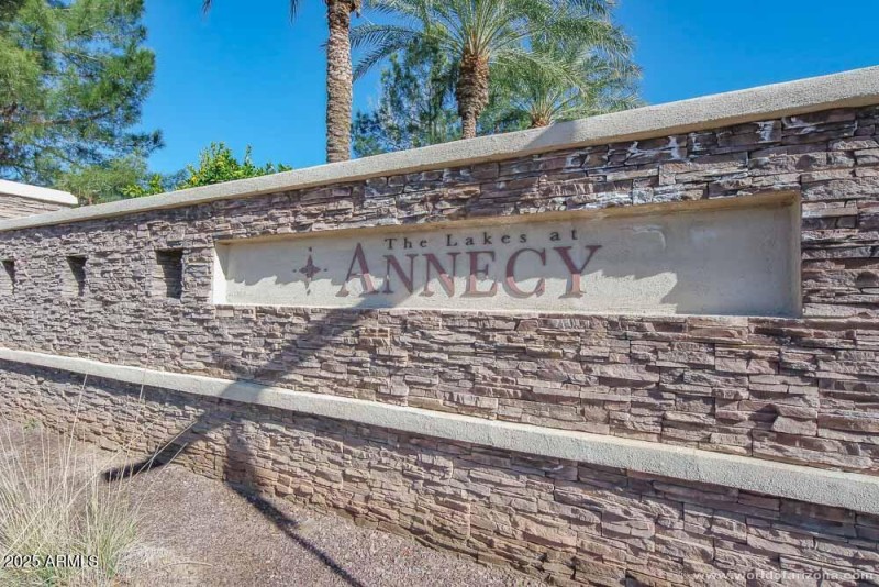 the-lakes-at-annecy-gilbert-arizona-neig