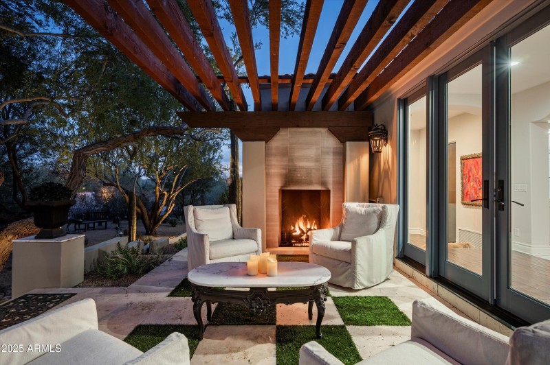 Exterior Fireplace & Sitting Area