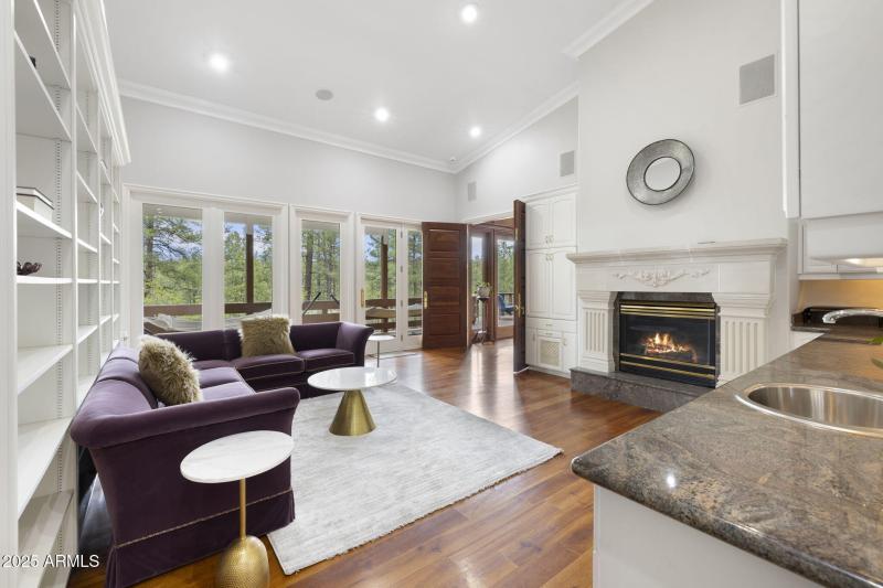 Guest WIng- LIving Room