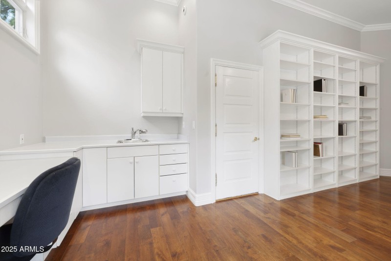 Executive Office & Library