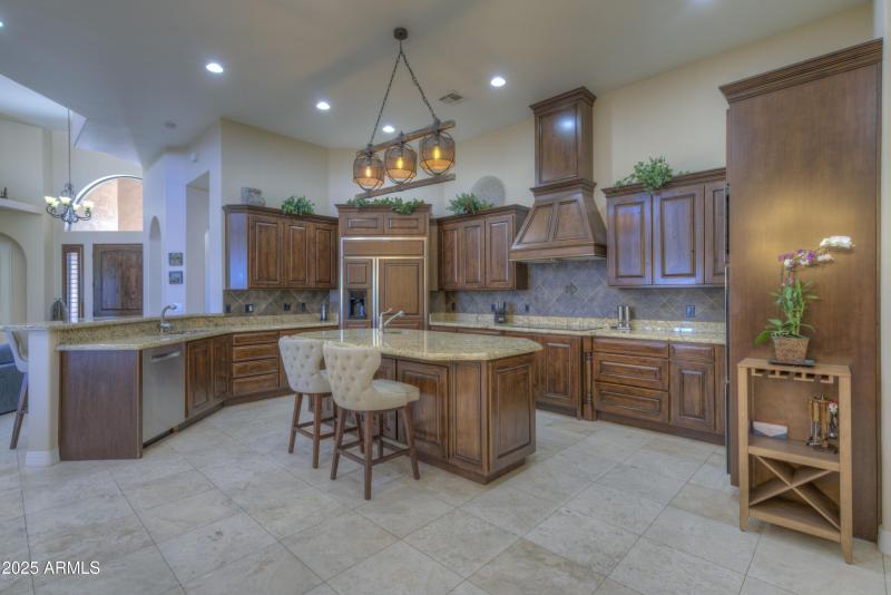 Gorgeous Chef's Kitchen