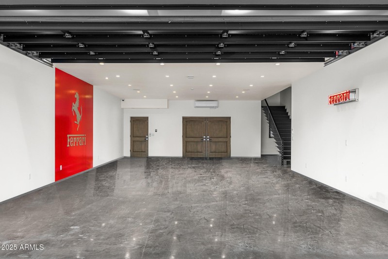 53oversized garage with elevator access