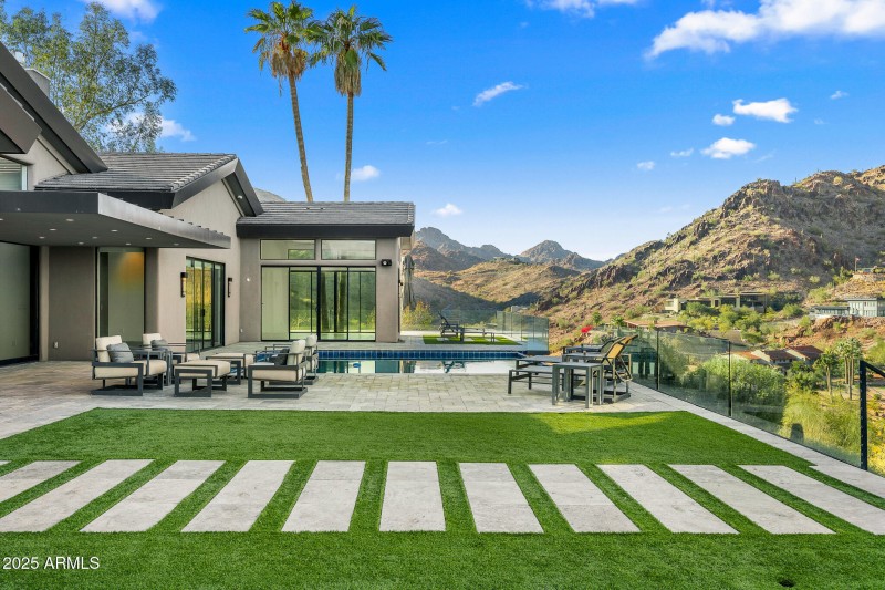 54lounge and pool with mountain views