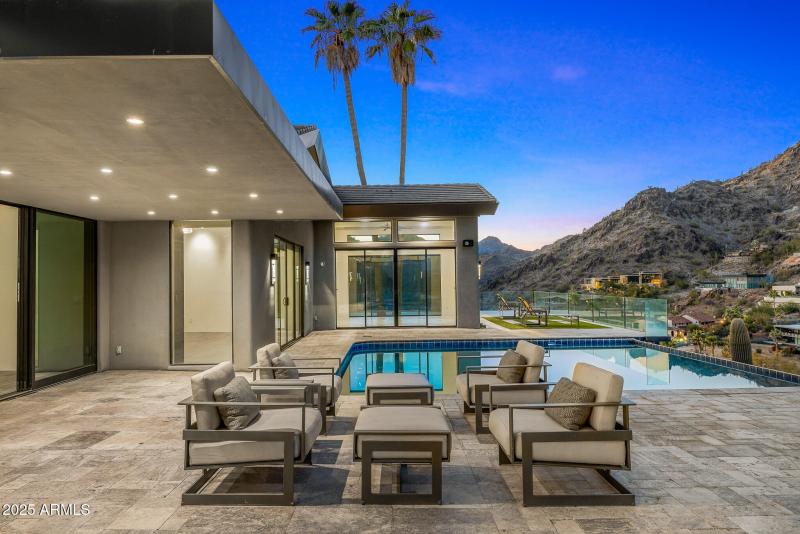 76pool deck and lounge_twilight