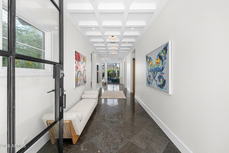 10-front door entrance