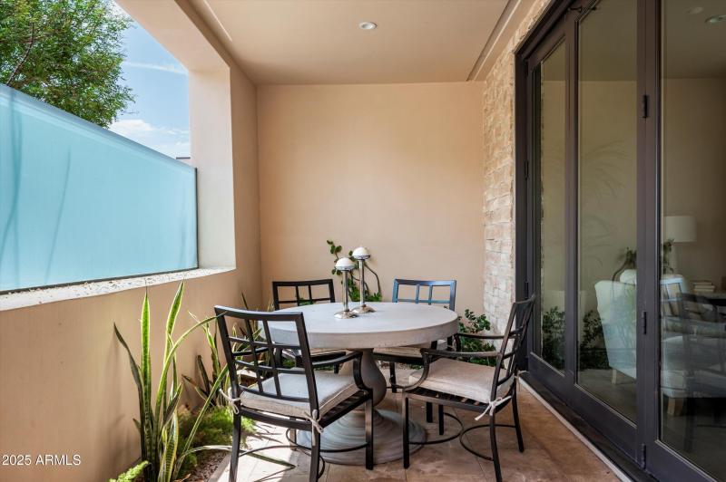 025_Covered Patio to Primary