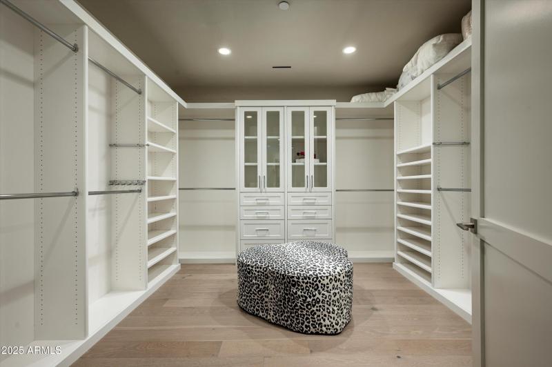 031_Primary Walkin Closet