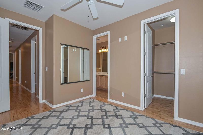 6th Bedroom-Walk in Closet