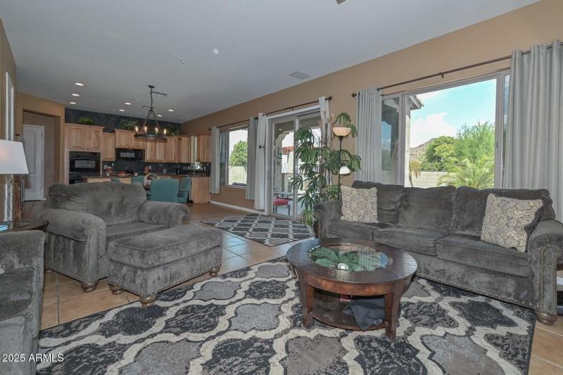 LivingRoom2 (2) - Copy