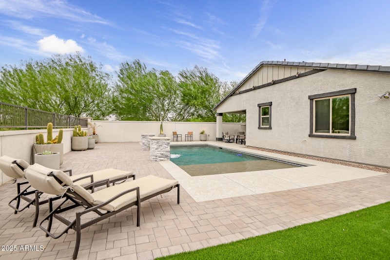 POOL AND SUNDECK- DAYTIME