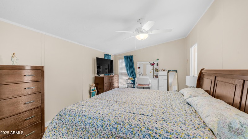 120 N Val Vista Dr 117 (2)