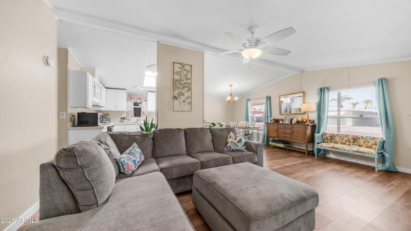 120 N Val Vista Dr 117 (11)