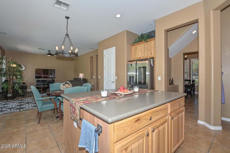 Kitchen-Breakfast Room