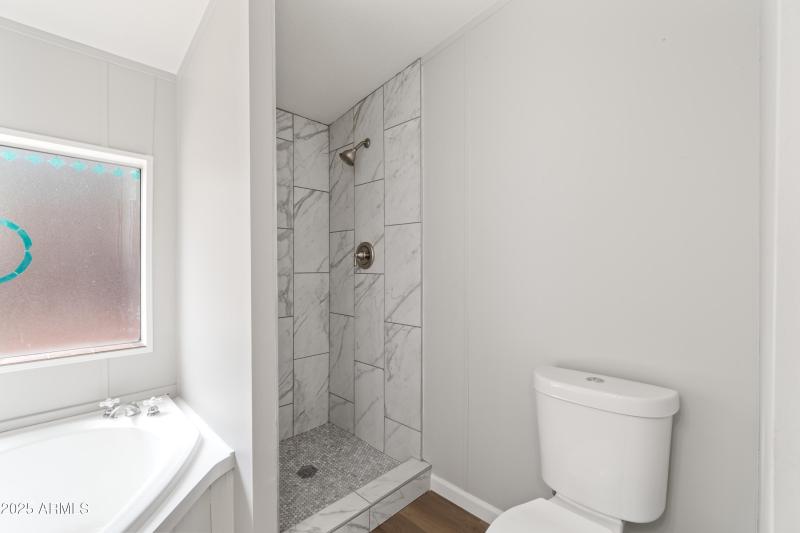 Brian Durbin Photo Primary Bath